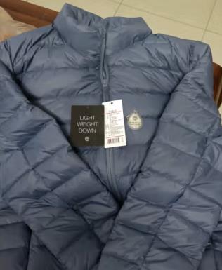 轻薄款修身羽绒服（冬季外套男潮流韩版帅）