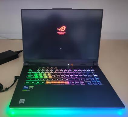 笔记本电脑电竞独显游戏本（游戏笔记本买独显还是集显）