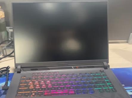 rog魔霸新锐固态（rog魔霸新锐固态硬盘参数）