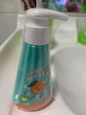 皓齿健儿童牙膏京东自营（皓齿健儿童牙膏好吗）