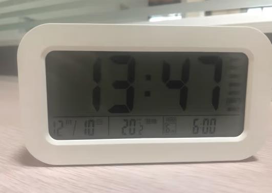 学生儿童闹钟新款(儿童闹钟价格)