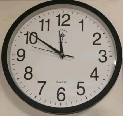 钟表客厅家用墙上创意时尚钟（墙上装饰钟表）