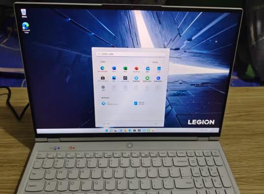 联想y9000p玩吃鸡和英雄联盟LOL（联想y9000p玩绝地求生游戏怎么样）