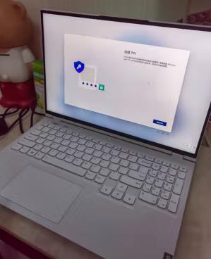 联想拯救者Y9000P 英特尔酷睿i9 16英寸游戏本 笔记本电脑(i9-12900H 16G 512G RTX3060 165Hz 2.5k电竞屏)