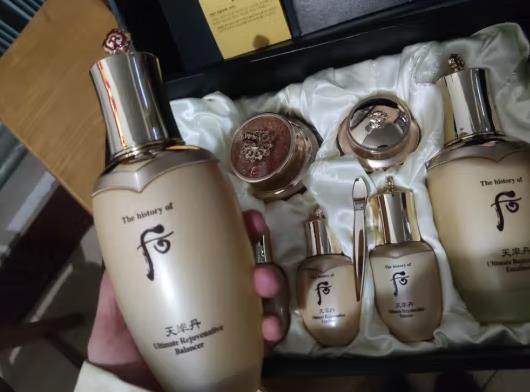 后Whoo天气丹花献光彩紧颜水乳霜护肤品7件套盒套装353ml 免税版