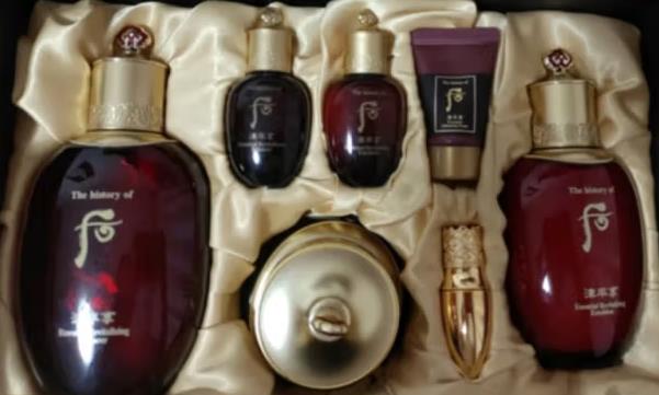 后天气丹花献滋养礼盒怎么样(后天气丹花献滋养系列礼盒好用吗)