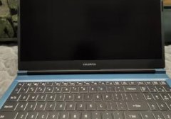 七彩虹（Colorful）将星X15-AT 13代英特尔酷睿i5 15.6英寸游戏本 笔记本电脑(i5-13500HX 16G 512G RTX4060 144Hz N72%）