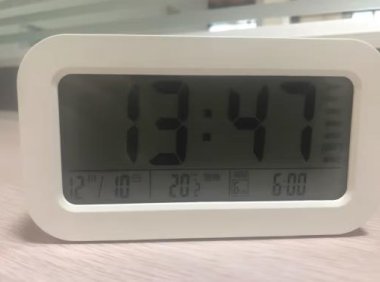 学生儿童闹钟新款(儿童闹钟价格)